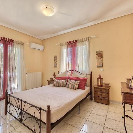 Aloisio'S Estate Apartment Gaitani Luaran gambar